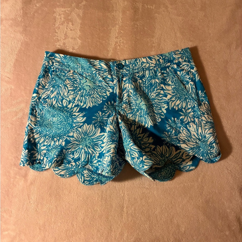 Lilly Pulitzer Blue Floral Women's Shorts
